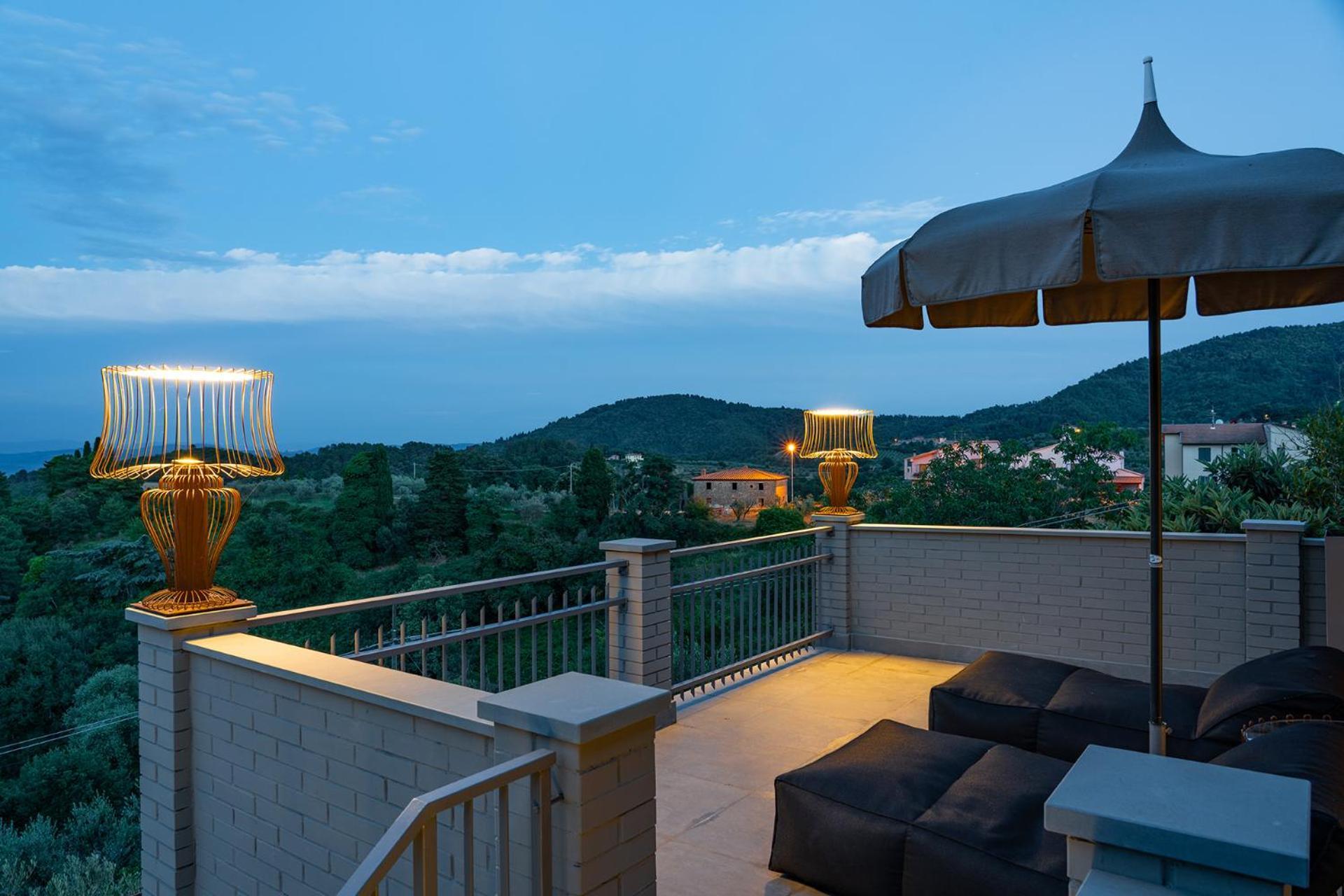 Villa Sassolini Country Boutique Hotel 蒙特瓦尔基 外观 照片