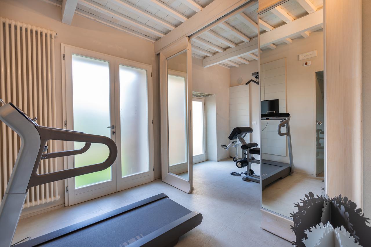Villa Sassolini Country Boutique Hotel 蒙特瓦尔基 外观 照片
